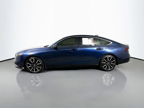 Used 2024 Honda Accord Touring image 5