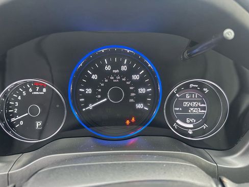 Used 2019 Honda HR-V LX image 13