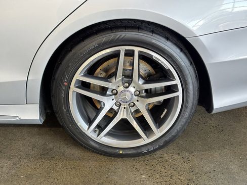 Used 2014 Mercedes-Benz S 550 Sedan image 38