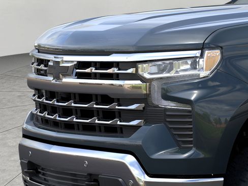 New 2026 Chevrolet Silverado 1500 LTZ w/ LTZ Premium Package image 13
