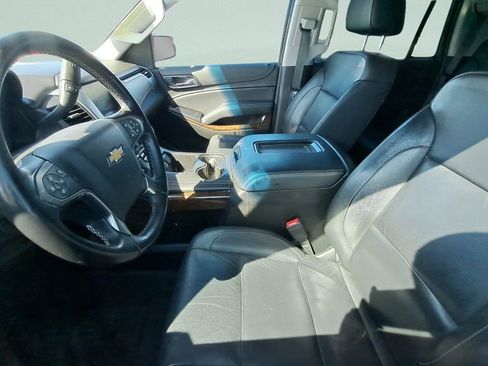 Used 2020 Chevrolet Tahoe LT w/ Z71 Midnight Edition image 4
