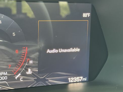 Used 2025 GMC Canyon Elevation w/ Convenience Package RWD image 11