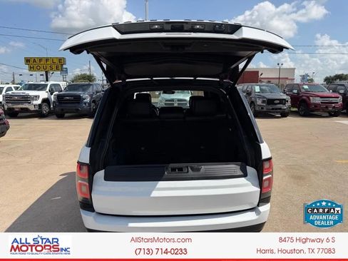 Used 2018 Land Rover Range Rover Supercharged AWD/4WD image 11