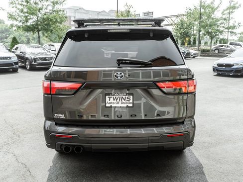 Used 2023 Toyota Sequoia 4WD image 38