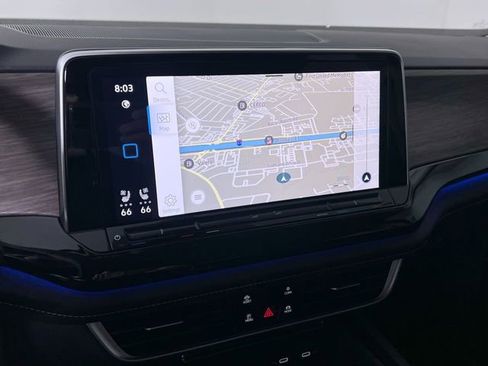 Used 2025 Volkswagen Atlas SEL image 18