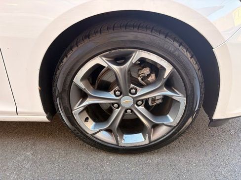 Used 2024 Chevrolet Malibu LT FWD image 12