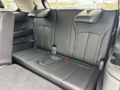 New 2026 INFINITI QX60 Luxe w/ Cargo Package image 8