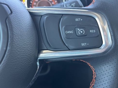 Used 2023 Jeep Gladiator Mojave w/ Cold Weather Group image 28