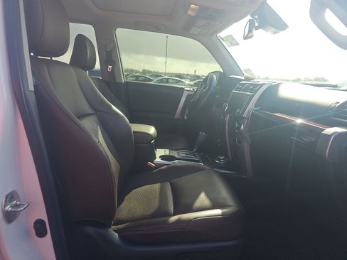 Used 2023 Toyota 4Runner Limited AWD/4WD image 9