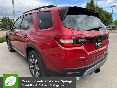 Used 2023 Honda Pilot Elite image 7