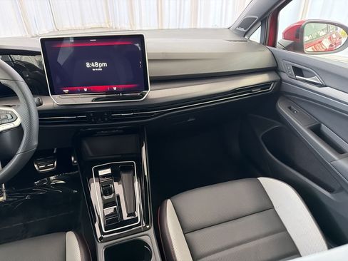 New 2026 Volkswagen GTI SE FWD image 31