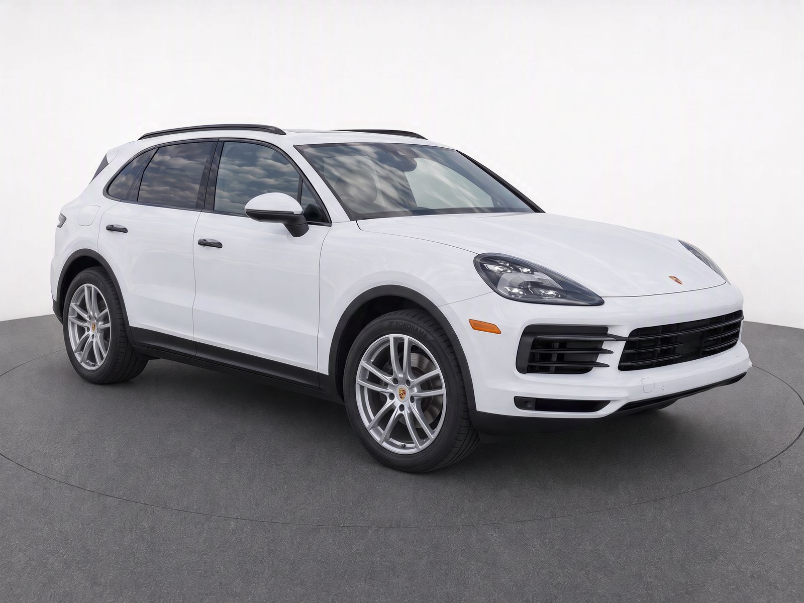 Certified 2021 Porsche Cayenne S AWD/4WD image 2
