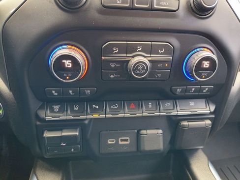 Used 2021 Chevrolet Silverado 3500 LTZ w/ LTZ Texas Edition image 31