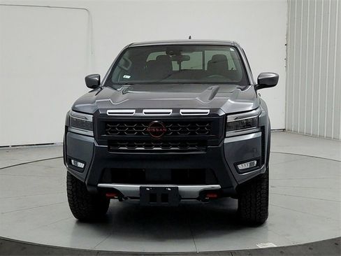 Used 2025 Nissan Frontier PRO-4X image 2