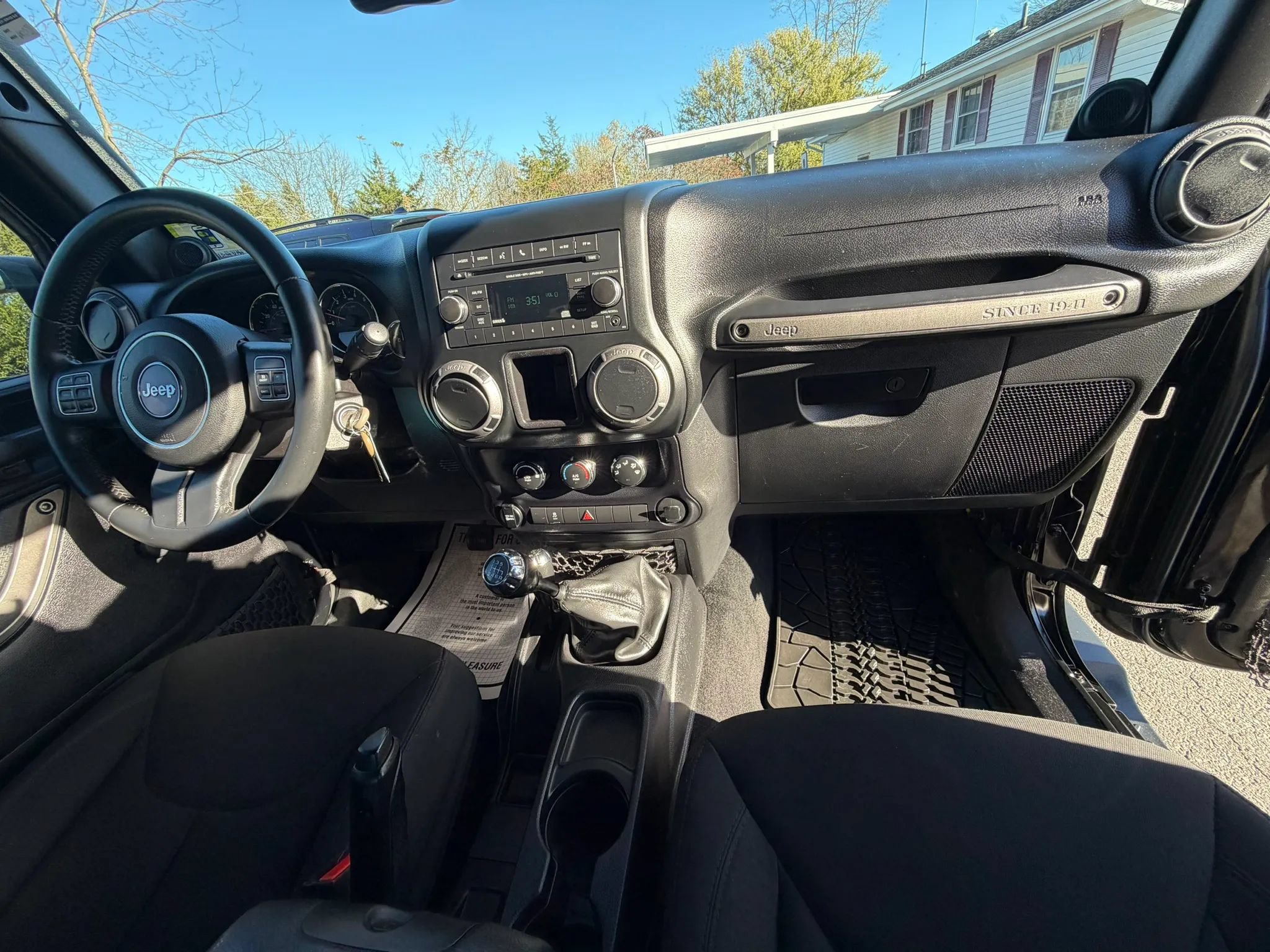 Used 2014 Jeep Wrangler Sport w/ Connectivity Group AWD/4WD image 11