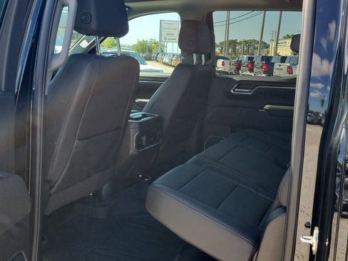 Used 2026 GMC Sierra 1500 SLT w/ SLT Premium Package AWD/4WD image 13