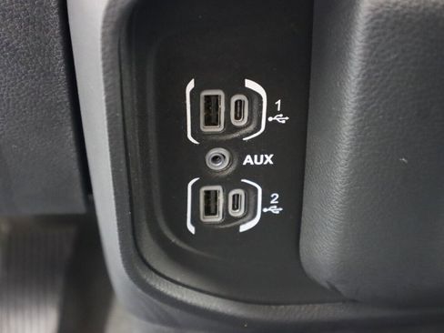 Used 2022 RAM 1500 Big Horn w/ Protection Group image 28