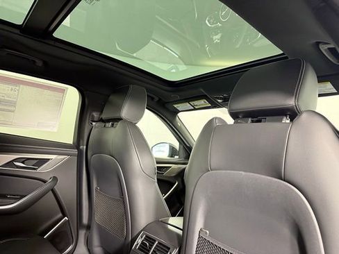 Certified 2025 Jaguar F-PACE R-Dynamic S image 34