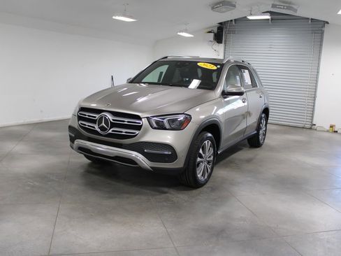 Used 2023 Mercedes-Benz GLE 350 4MATIC image 4
