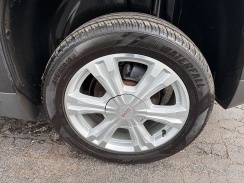 Used 2017 GMC Terrain SLE AWD/4WD image 27