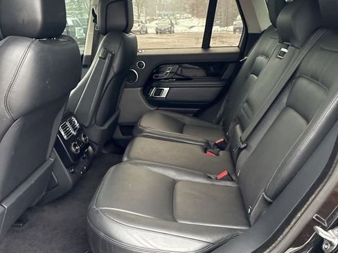 Used 2019 Land Rover Range Rover HSE image 14