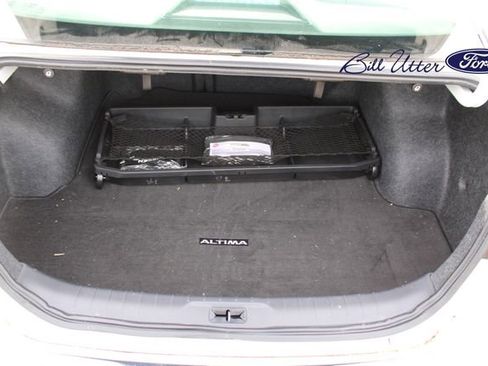 Used 2022 Nissan Altima 2.5 SR image 10