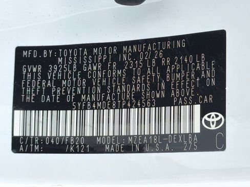 Used 2026 Toyota Corolla LE FWD image 35