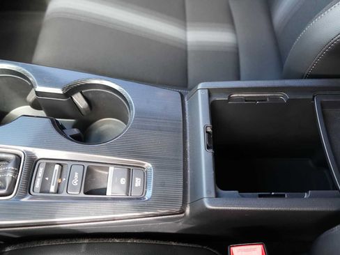 Used 2023 Honda Civic Sport image 23