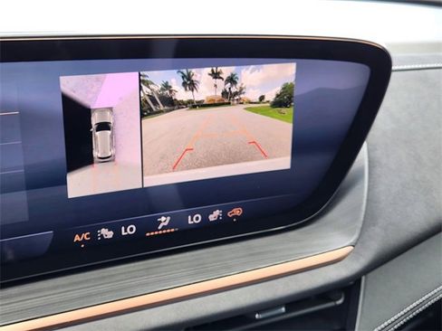 New 2025 Buick Envision Sport Touring image 28