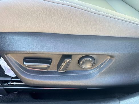 New 2026 Toyota Camry SE FWD image 19