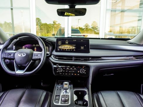 Used 2023 INFINITI QX60 Luxe w/ Cargo Package AWD/4WD image 6