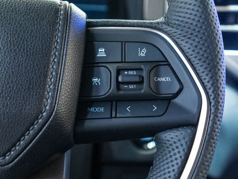 New 2026 Toyota Tundra Limited AWD/4WD image 19
