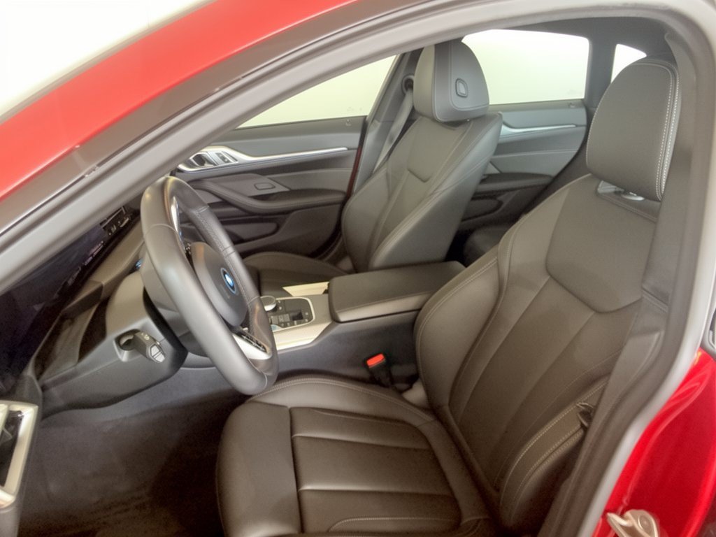 Certified 2025 BMW i4 xDrive40i w/ M Sport Package AWD/4WD image 4