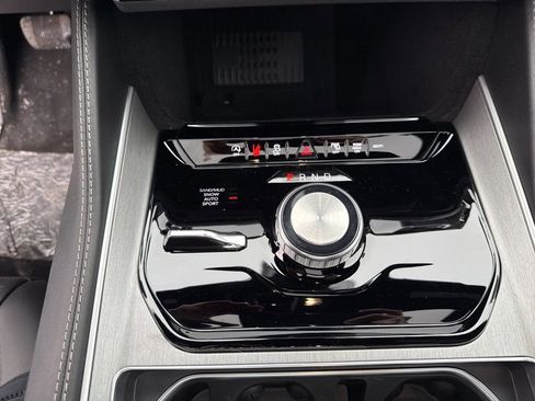 New 2026 Jeep Grand Wagoneer Limited w/ Premium Group II image 16