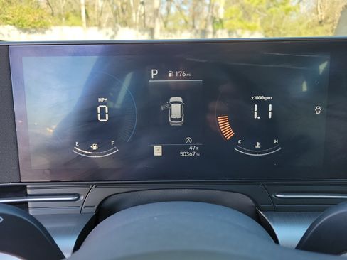 Used 2024 Hyundai Kona SE image 20