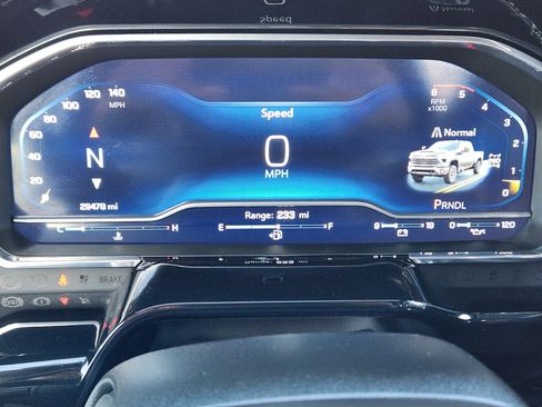 Certified 2024 Chevrolet Silverado 2500 LT w/ Safety Package image 11