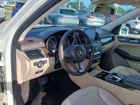 Used 2016 Mercedes-Benz GLE 350 w/ Premium Package image 7