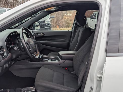 Used 2023 Dodge Durango GT image 17