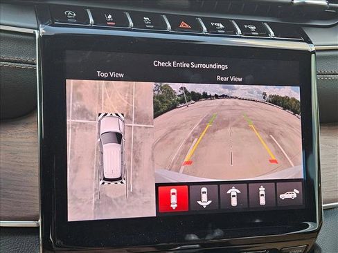 New 2025 Jeep Grand Cherokee Summit w/ Luxury Tech Group V image 16