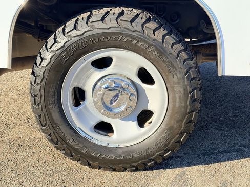 Used 2008 Ford F350 XL image 12