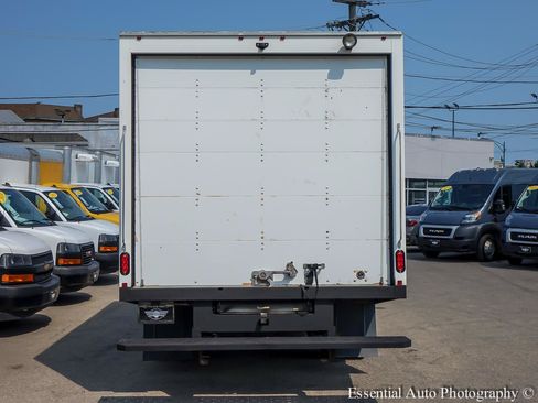 Used 2024 Chevrolet Express 3500 w/ Power Convenience Package RWD image 5