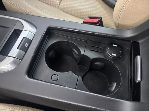 Used 2017 Land Rover Discovery Sport HSE image 22