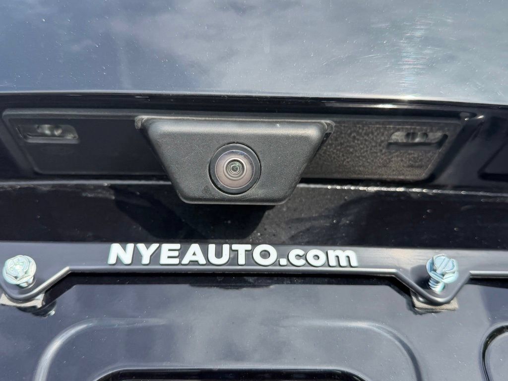 Certified 2022 Ford Escape Titanium w/ Titanium Elite Package AWD/4WD image 45