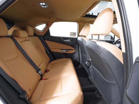 New 2026 Lexus NX 350 AWD image 16