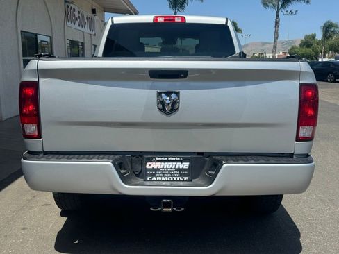 Used 2018 RAM 1500 Express RWD image 5