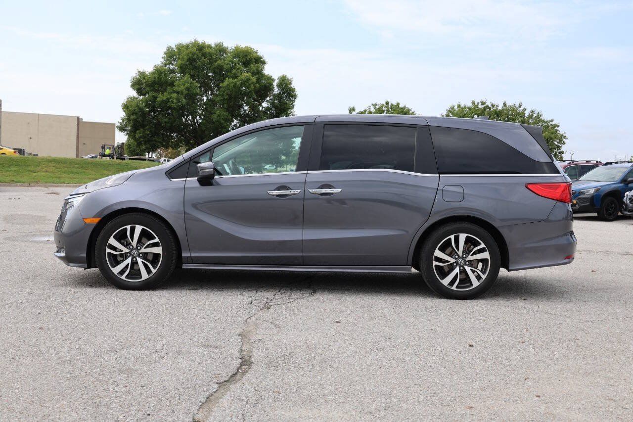 Used 2023 Honda Odyssey Touring image 8
