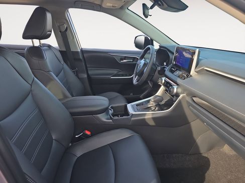 New 2025 Toyota RAV4 XLE Premium image 15
