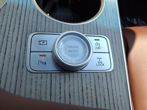 New 2025 Genesis GV80 3.5T Prestige image 8