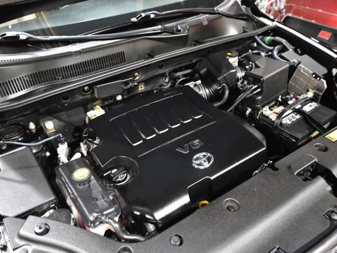 Used 2008 Toyota RAV4 Limited AWD/4WD image 43