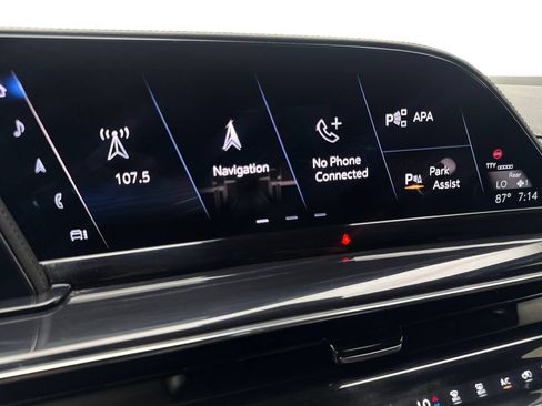 Used 2023 Cadillac Escalade Sport AWD/4WD image 68